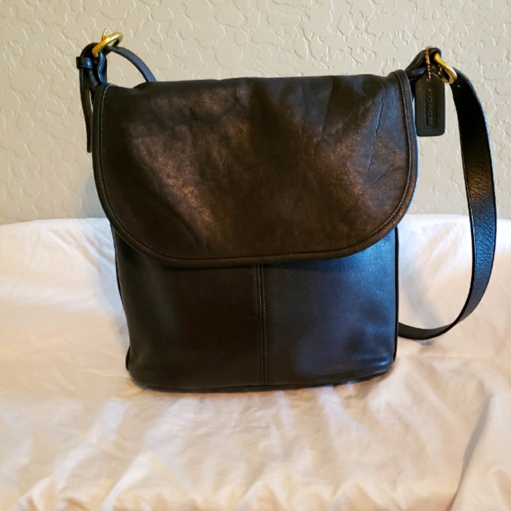 Vintage 1980s coach purse